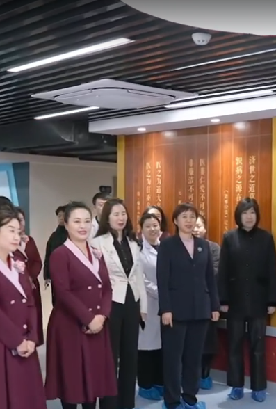 佳木斯女企走進(jìn)市中心醫(yī)院